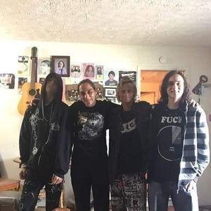 Meet your Posher, Stella